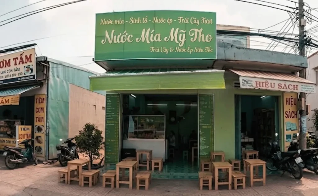 The first Mía & More sugarcane juice shop in My Tho